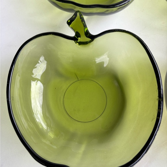 Green Glass Apple Dish, Hazel Atlas Apple Bowl. - Picture 5 of 6